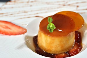 FLAN con fresa caramelizada 2 w